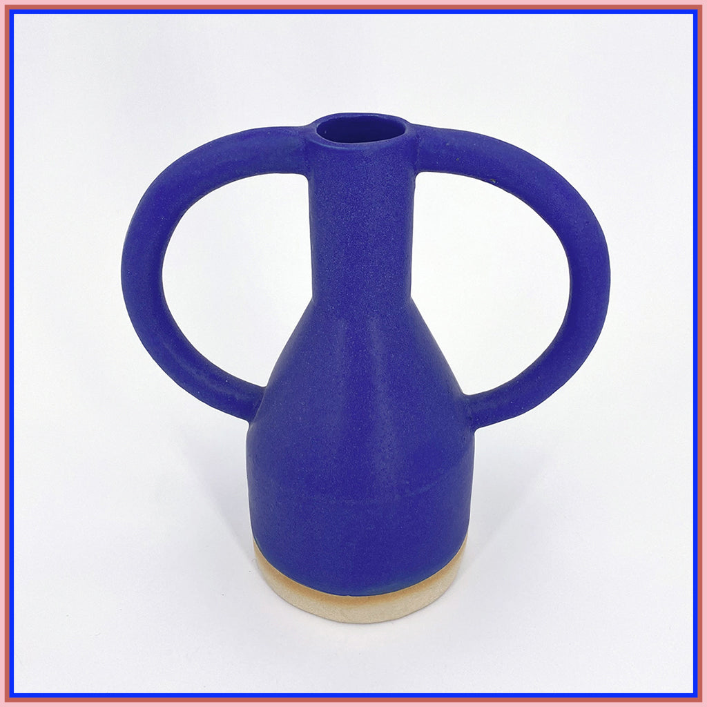 Vase blue jug eared